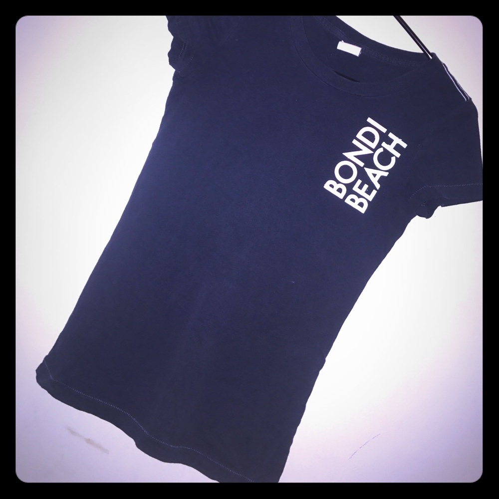 Juniors size S Gilly Hick's by Abercrombie basic t