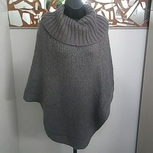 Ann Taylor LOFT Poncho