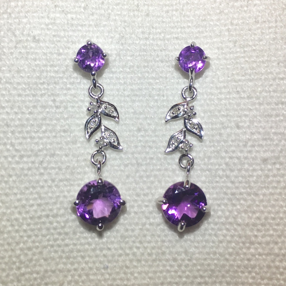 NEW Silver Drop Earrings
