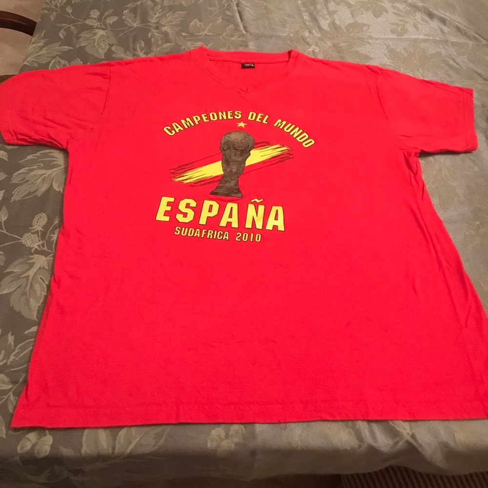 Campeones Del Mundo Spain 2010 tee Size M /L
