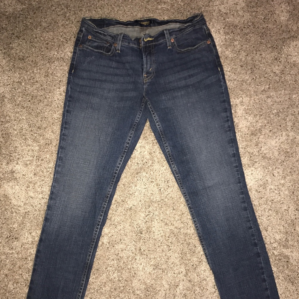 Women's Levi Skinny jeans