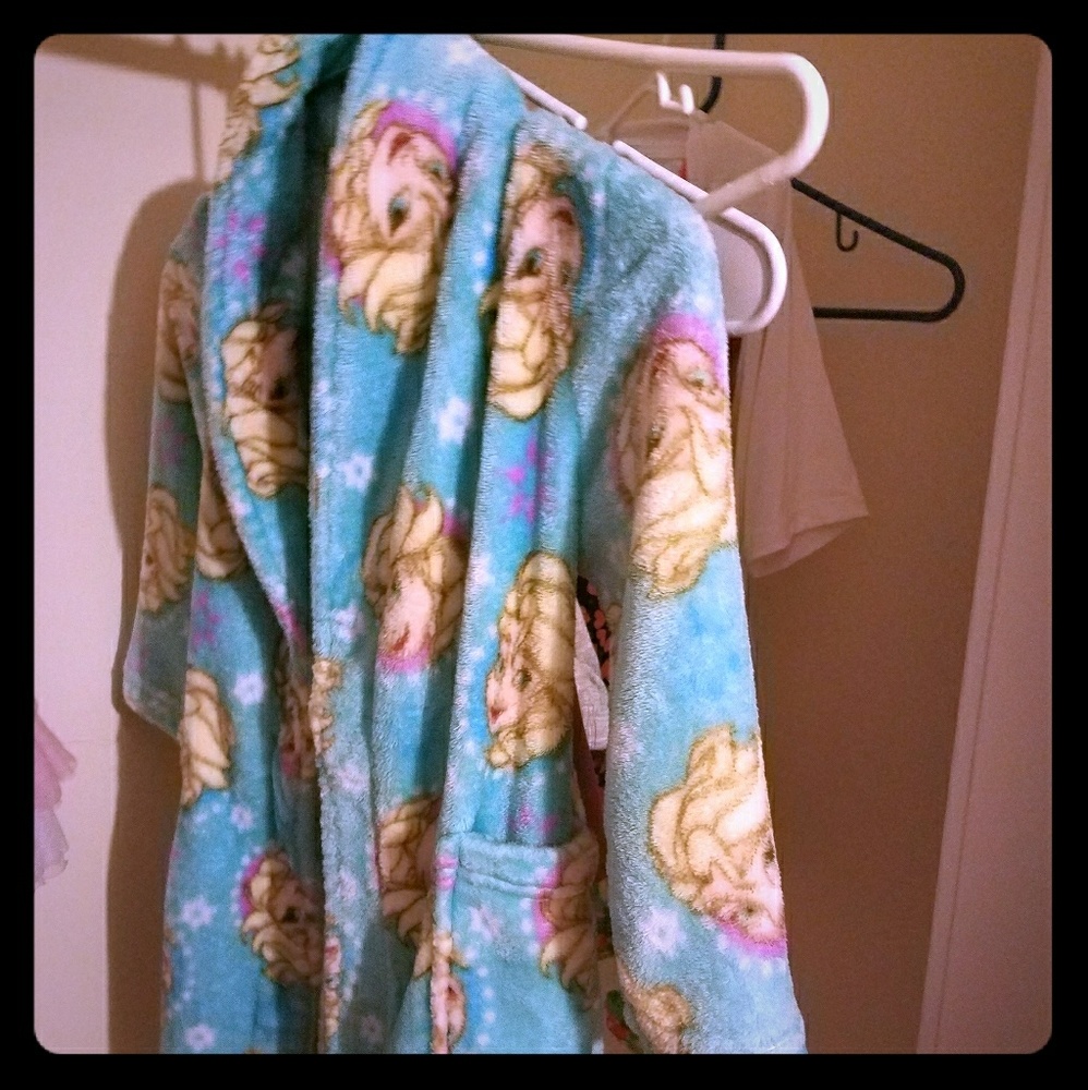 Elsa bathrobe