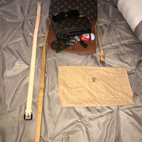 Louis Vuitton Musette Tango w/strap extender - Picture 3 of 8