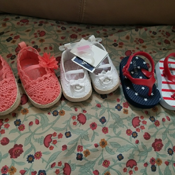 0-3 Months Flats and Flip Flops - Picture 1 of 1