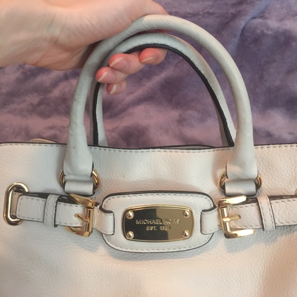 Michael Kors white leather purse - Picture 6 of 8