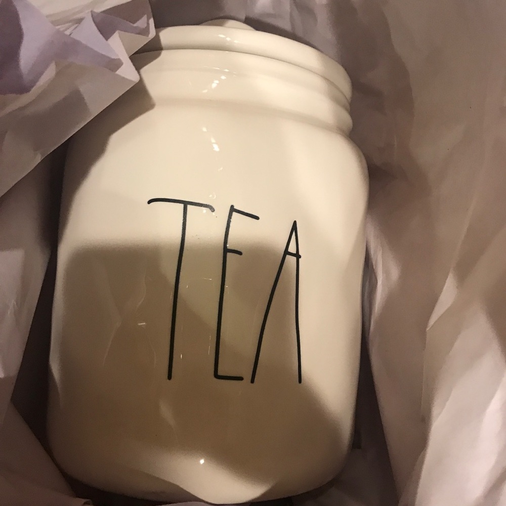 Private listing Rae Dunn tea Canister
