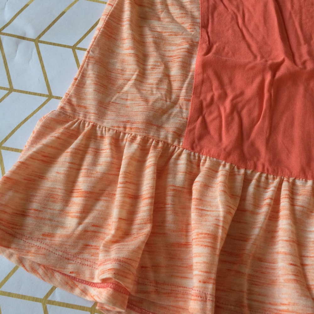 3/$25 Sample Sale! DKNY Girls Top, 6 + M - Picture 2 of 7