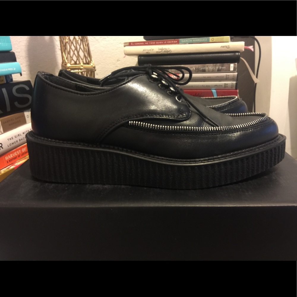 Diesel creepers