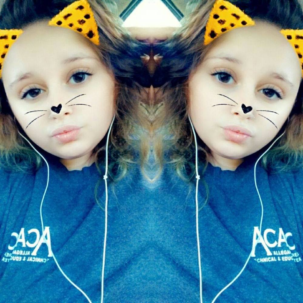 Meet your Posher, Emerald