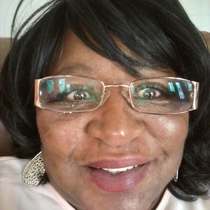 Meet your Posher, Janis