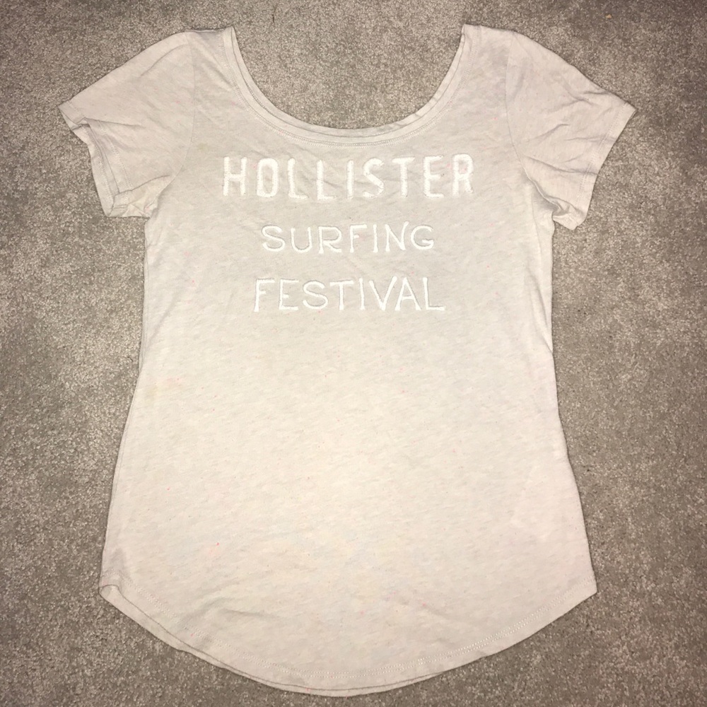Hollister Tee