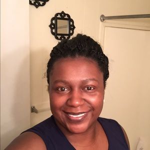 Meet your Posher, Natalie