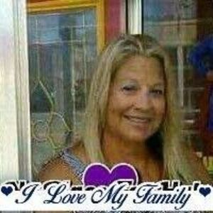 Meet your Posher, Lois