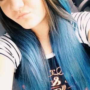 Meet your Posher, Briana