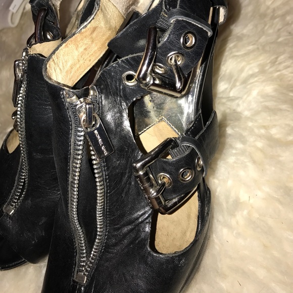 Michael Kors black buckle heels - Picture 3 of 5