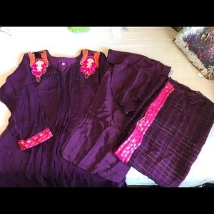 NEW Pakistani Flowy Purple/Multi Color Suit