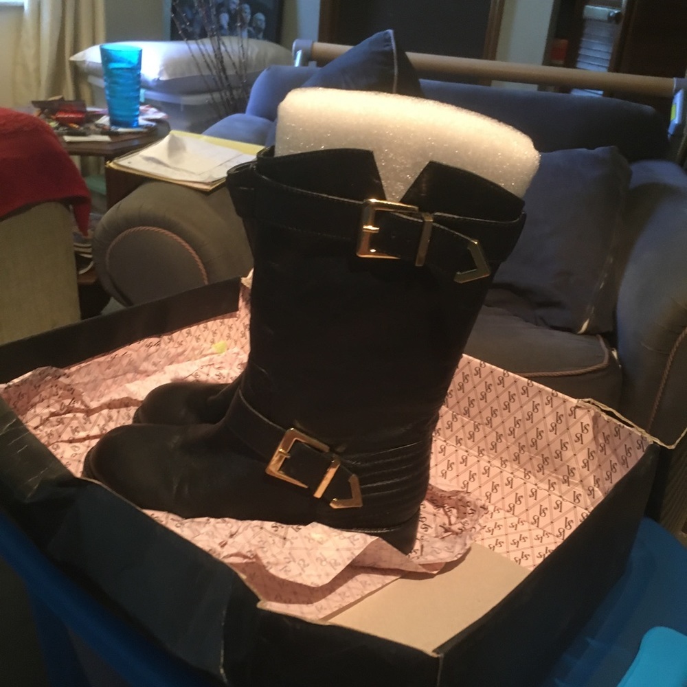 Victoria's Secret leather boots.