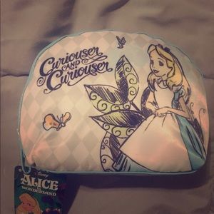 NWT Alice In Wonderland Cosmetic Bag