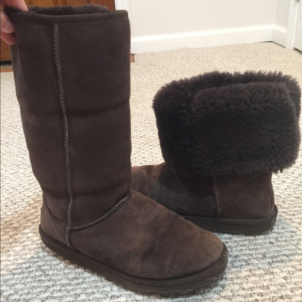Tall chocolate brown UGGS