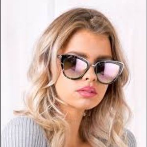 QUAY AUSTRALIA MY GIRL SUNGLASSES - PINK/BLACK