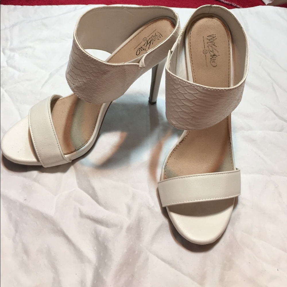 Strap heels
