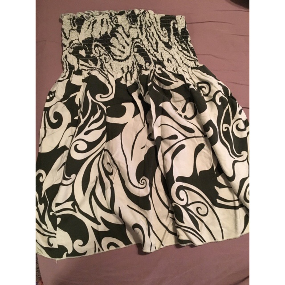 Hawaiian print tube top