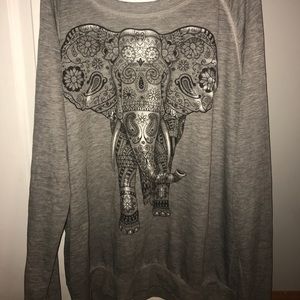 WELL WORN BRAND ELEPHANT THIN SWEATSHIRT