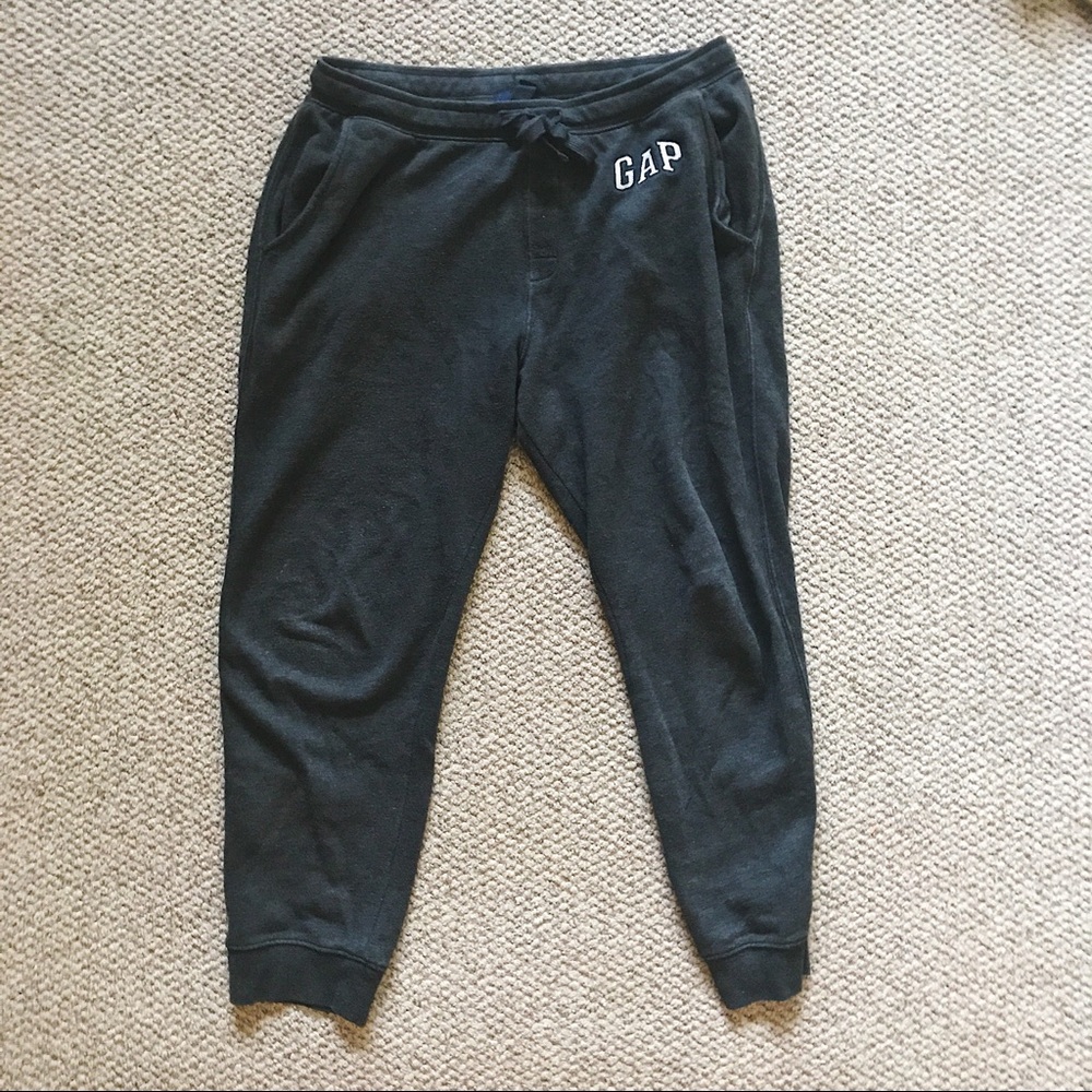 Men's GAP jogger sweatpants