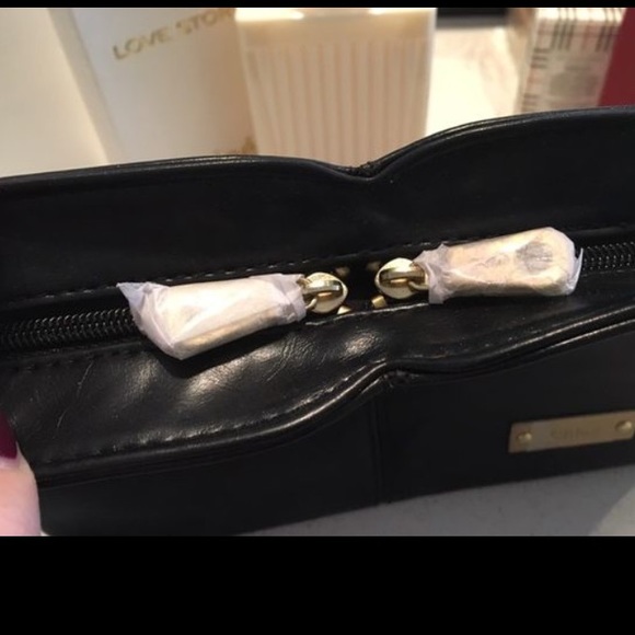 Chloe Original Black Clutch, Love Chloe Sample NIB - Picture 5 of 5