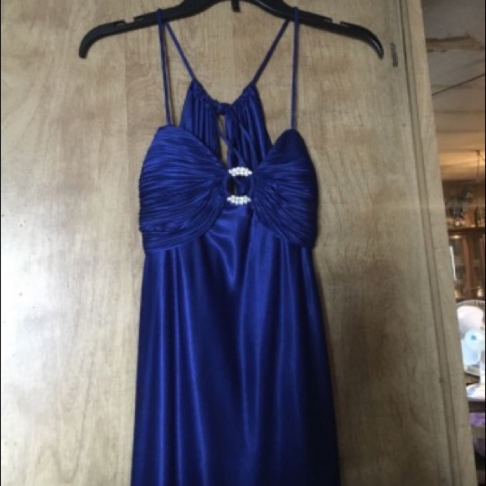 Royal blue dress perfect for any occasion