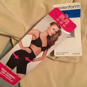 Tummy flattening shapewear