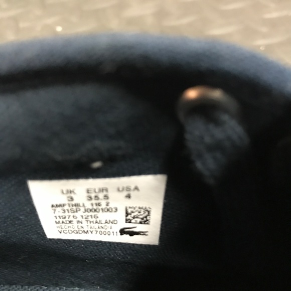 Navy blue Lacoste sneakers - Picture 3 of 3