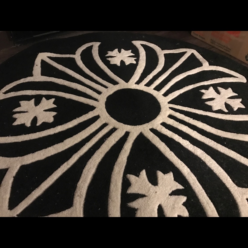 chrome hearts carpet