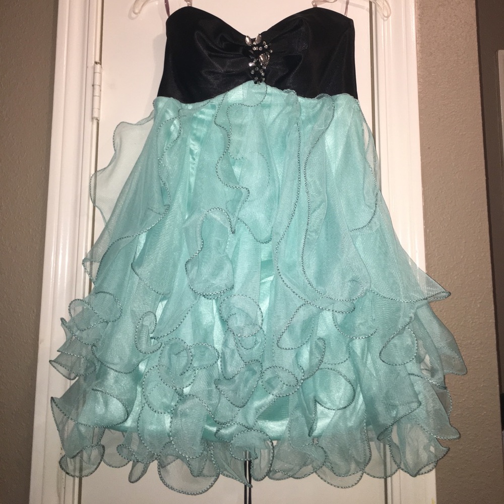 HOMECOMING DRESS!!'