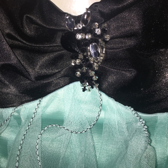 HOMECOMING DRESS!!' - Picture 4 of 5