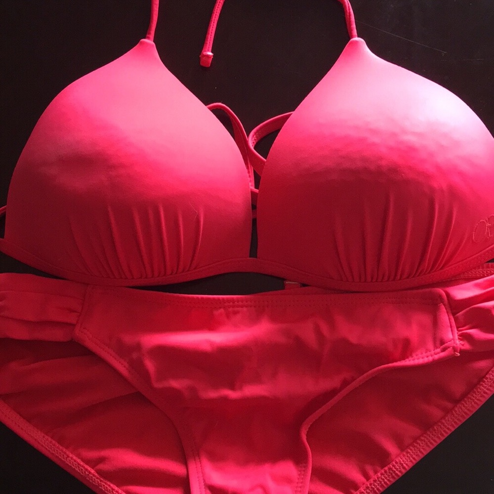 OP Pink Bikini!
