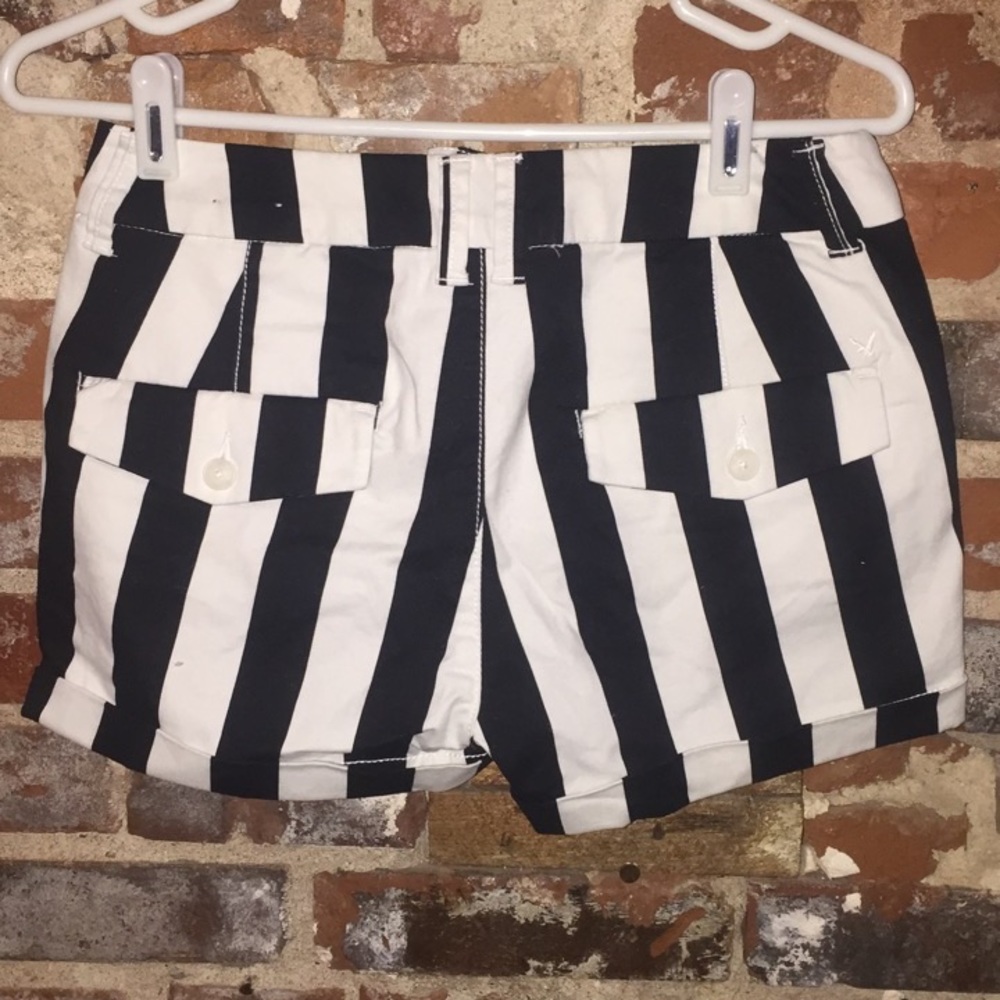 High Rise Shorts - Picture 2 of 4