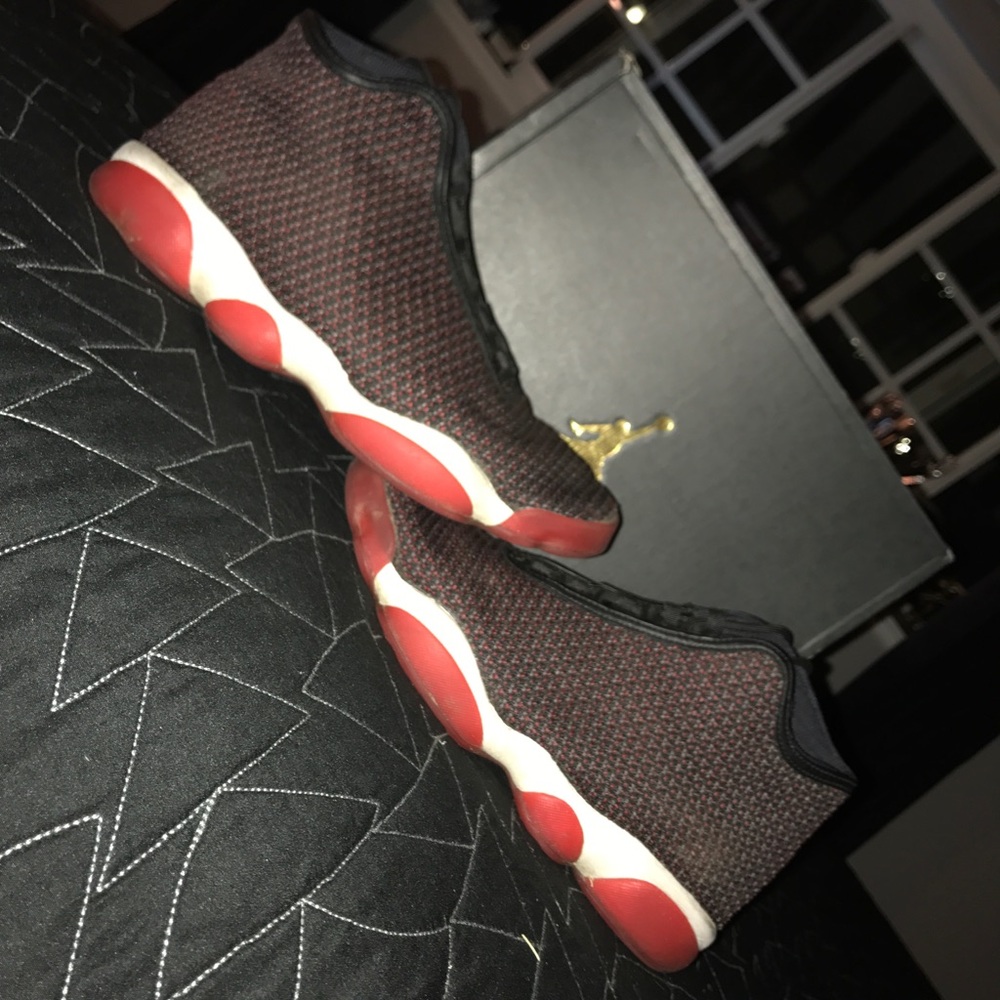 Jordan horizons
