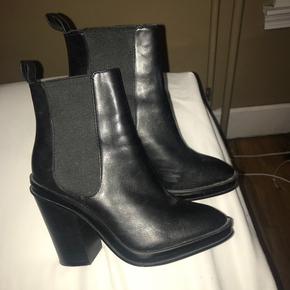 ALDO thick heeled booties