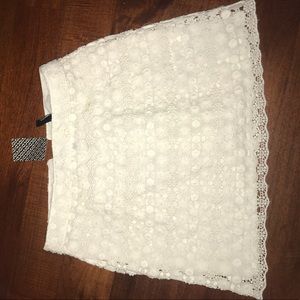 H&M lace skirt