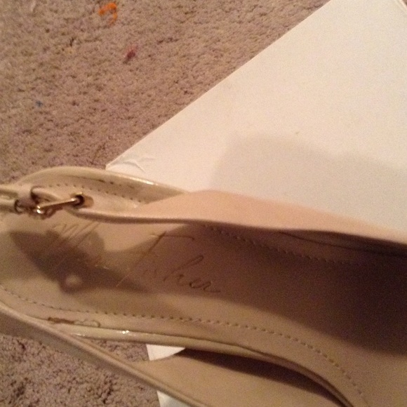 Marc fisher high heel shoes - Picture 3 of 5