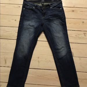 a.n.a ankle length jeans .