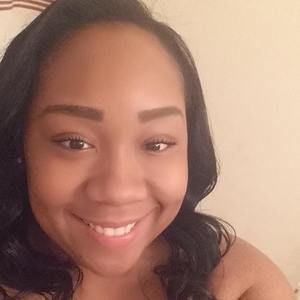 Meet your Posher, Kendra