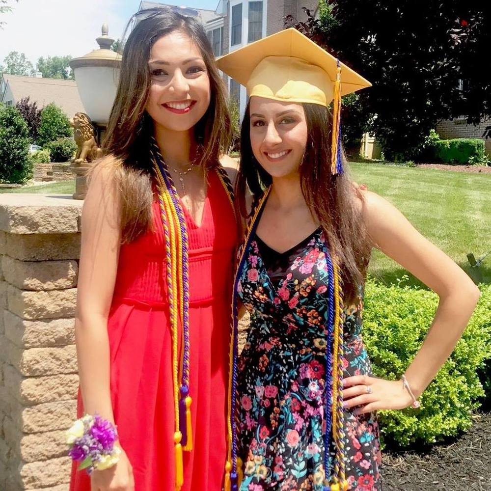 Meet your Posher, Ariana