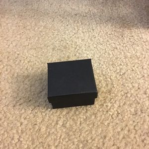 kay jewelers earring box