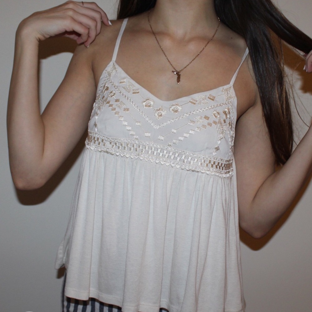 Ivory flowy tank 💛