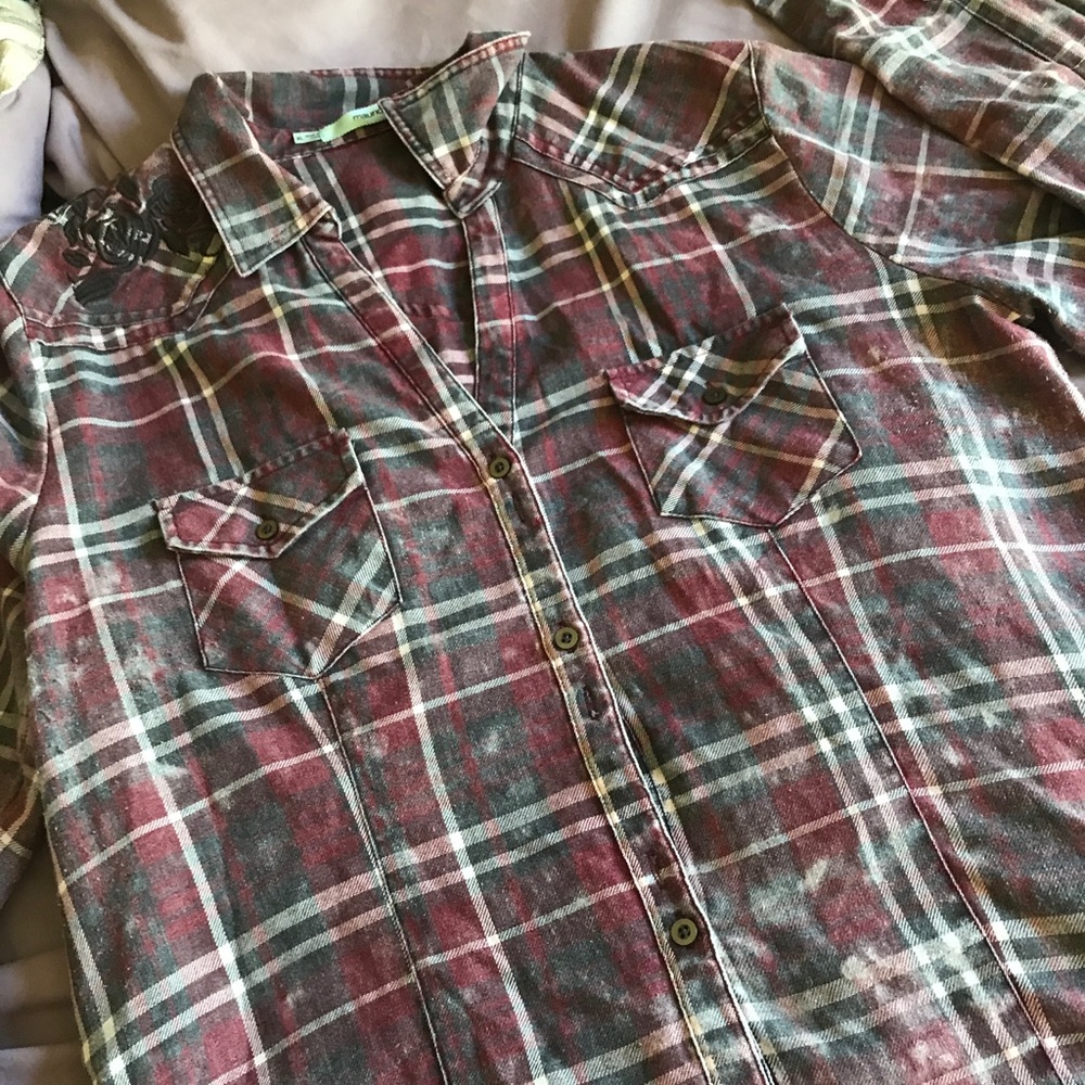 Flannel button up