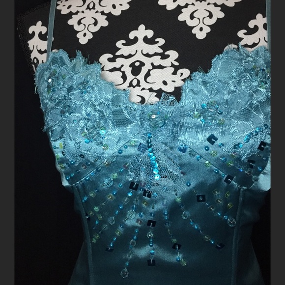 Beaded silk corset dress - Picture 3 of 3
