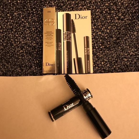 ๐ Host Pick 11/17 ๐ Dior Primer and Mascara - Picture 4 of 4