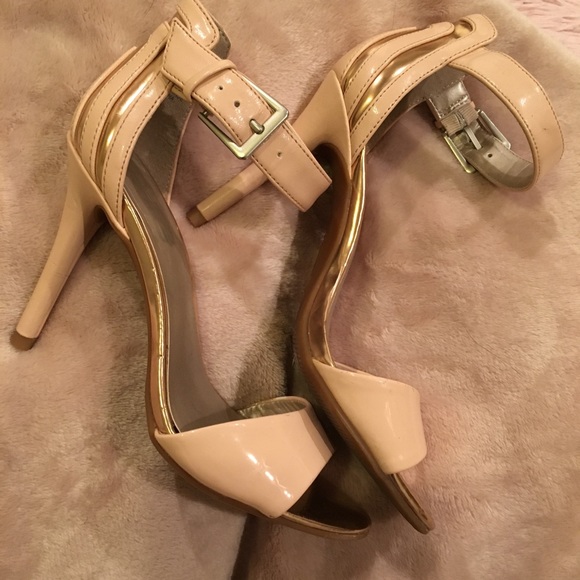 Peach/Rose Gold open toe heels - Picture 1 of 2